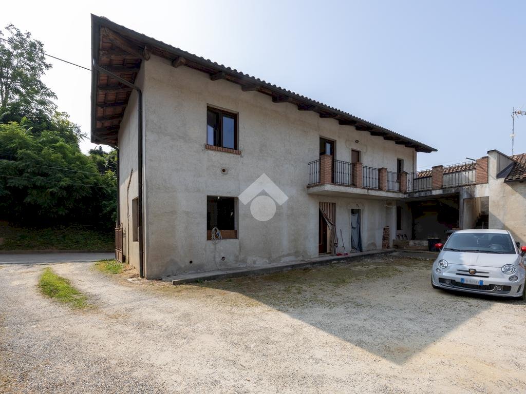 Casa semi indipendente Via garibaldi, Arignano - foto 2