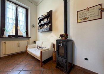 Villa Via Cesare Battisti, Galliate - foto 9