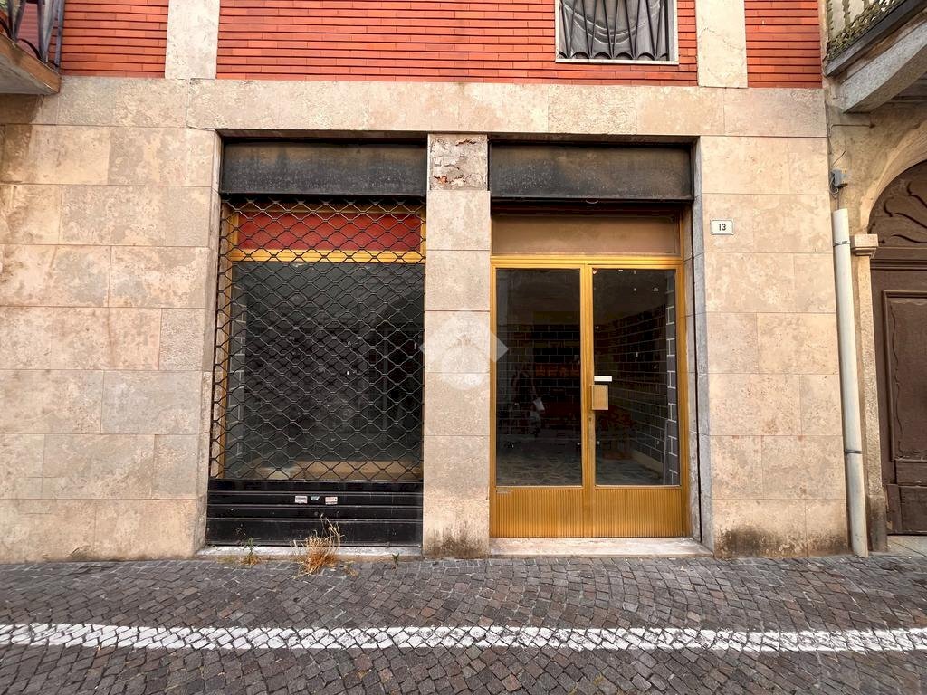 Negozio Via Giacomo Matteotti, Galliate - foto 1