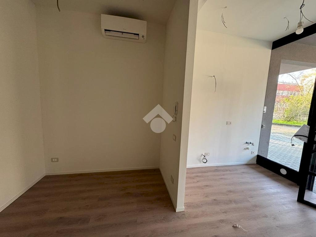 Bilocale Piazza Caduti di Superga, Parma (zona Montanara) - foto 2