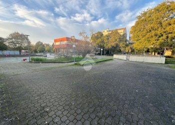 Two-room apartment Piazza Caduti di Superga, Parma (neighborhood Montanara) - photo 7