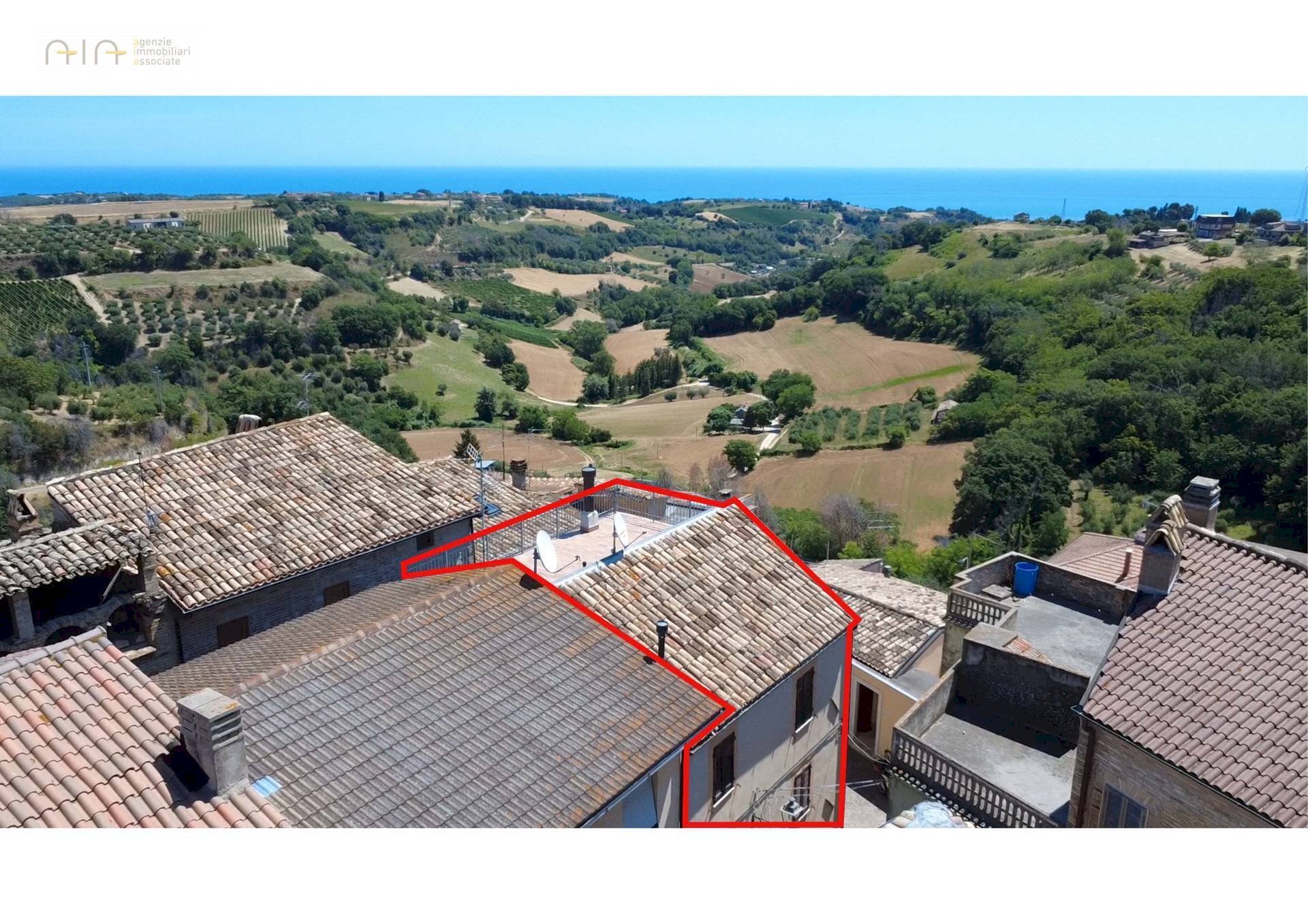 Foto 2 - Independent house Via Cavour
 
2, Massignano - photo 2