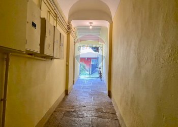 Hall / corridoio - Quadrilocale Cannobio - foto 34