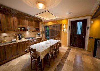 Cucina - Quadrilocale Cannobio - foto 10