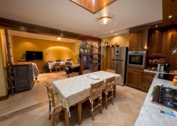 Sala da pranzo - Quadrilocale Cannobio - foto 9