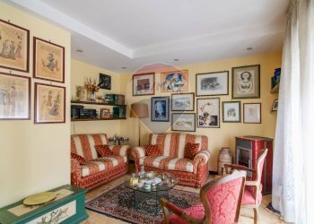 Soggiorno - Quadrilocale Via Cibele
 
59, Catania - foto 7