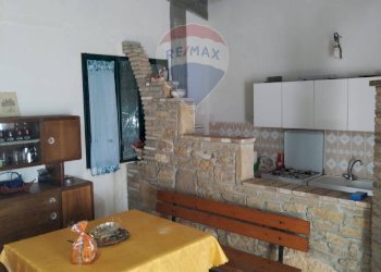 Sala da pranzo - Villa Contrada Poggio dell'Aquila
 
snc, Grammichele - foto 15