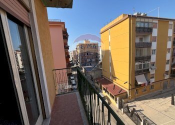 Balcone - Trilocale Via Andrea Saluta
 
27, Augusta - foto 13