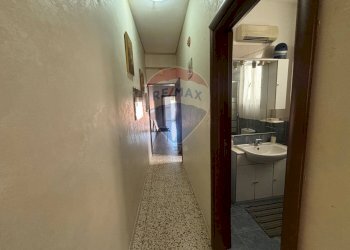 Hall / corridoio - Trilocale Via Andrea Saluta
 
27, Augusta - foto 22