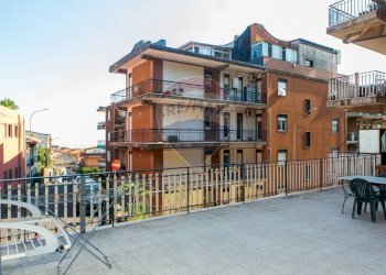Edificio all\'aperto - Appartamento Via Silva
 
8, Belpasso - foto 39