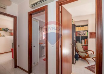 Hall / corridoio - Appartamento Via Pietro Novelli
 
15, Caltagirone - foto 31