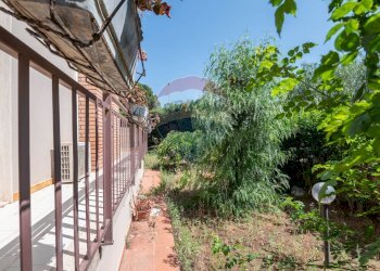 Giardino - Appartamento Via Pietro Novelli
 
15, Caltagirone - foto 44