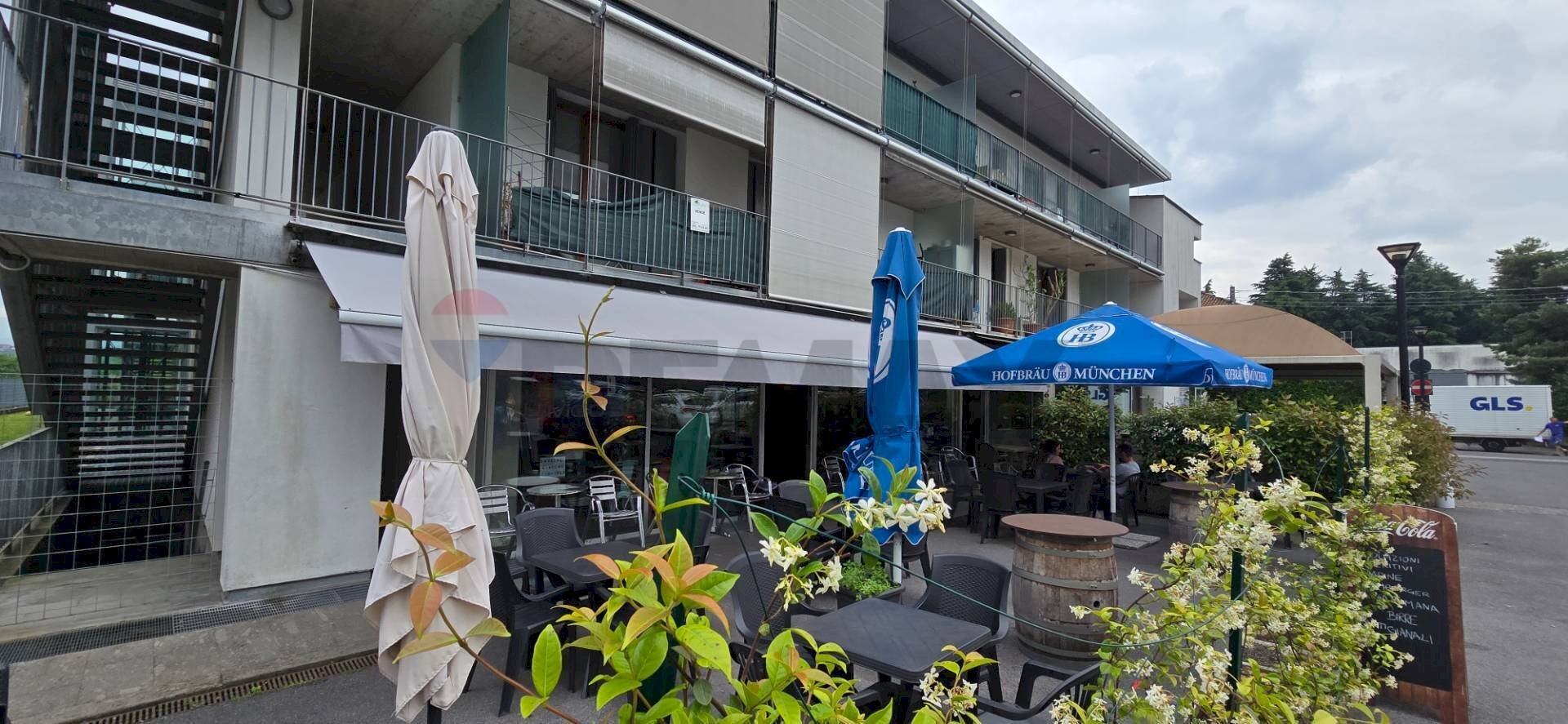 Edificio all\'aperto - Locale Commerciale Via Roma
 
3, Lambrugo - foto 1