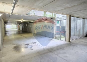 Parcheggio - Locale Commerciale Via Roma
 
3, Lambrugo - foto 4