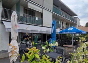 Edificio all\'aperto - Locale Commerciale Via Roma
 
3, Lambrugo - foto 1