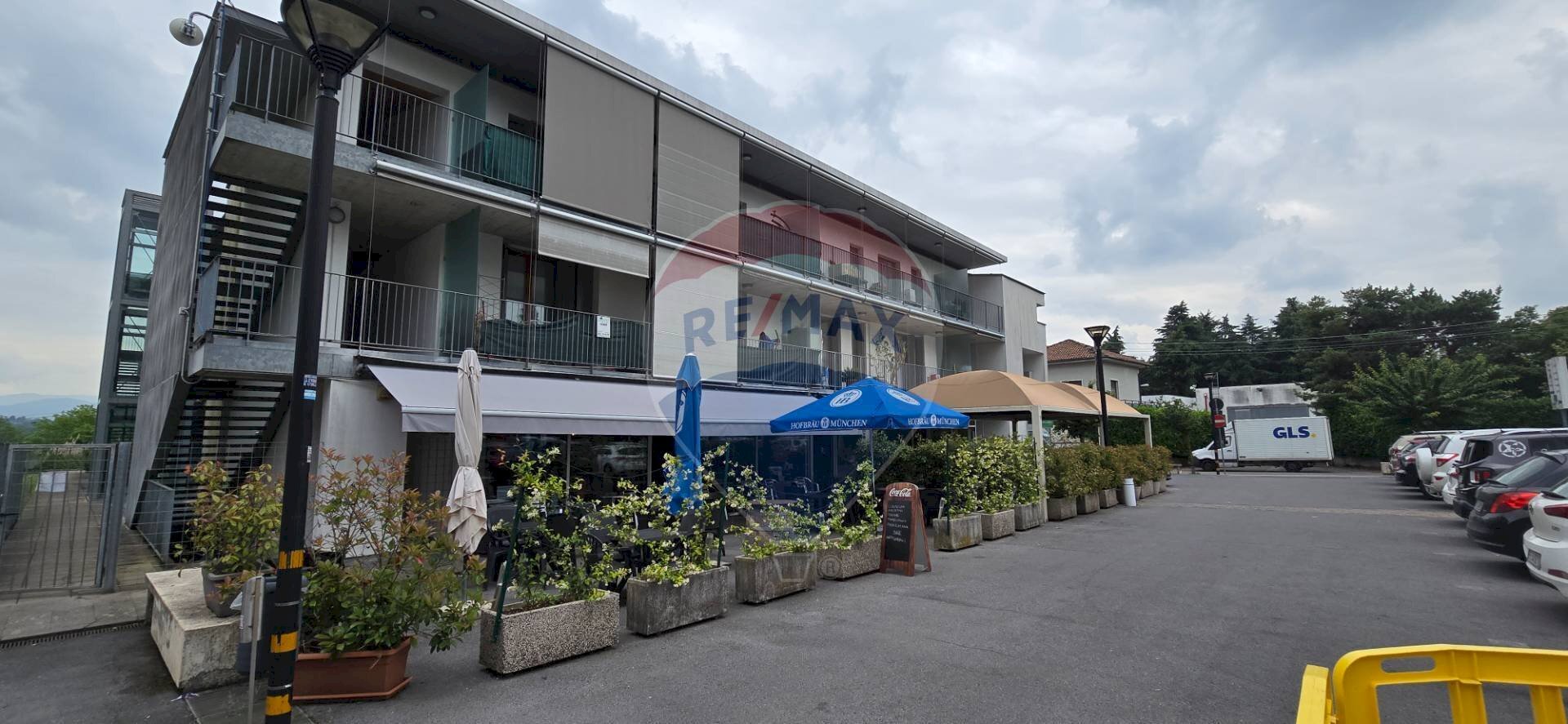 Edificio all\'aperto - Locale Commerciale Via Roma
 
3, Lambrugo - foto 2