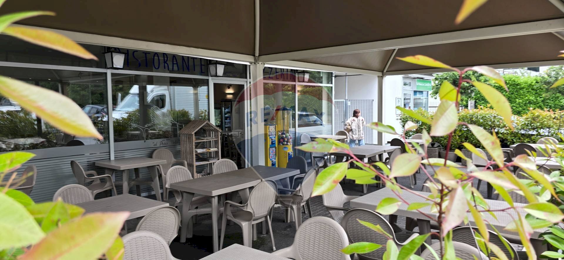 Terrazza - Locale Commerciale Via Roma
 
3, Lambrugo - foto 3