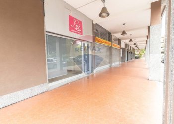 Terrazza - Locale Commerciale Via Cadore
 
10, Desio - foto 4