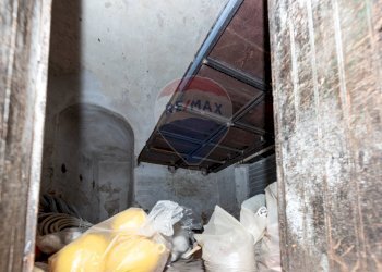 Stanza vuota - Locale Commerciale Piazza Duca di Genova
 
11-12, Catania - foto 7