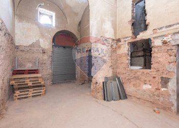 Casa all\'aperto - Locale Commerciale Piazza Duca di Genova
 
11-12, Catania - foto 19