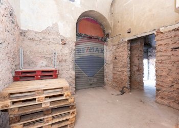 Terrazza - Locale Commerciale Piazza Duca di Genova
 
11-12, Catania - foto 20