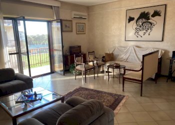 Soggiorno - Quadrilocale San Nicola la Strada - foto 10