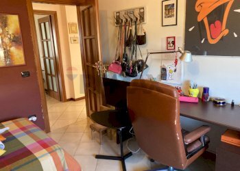 Camera / camera da letto - Quadrilocale San Nicola la Strada - foto 16