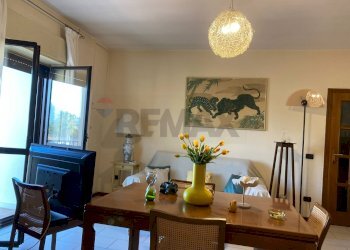 Sala da pranzo - Quadrilocale San Nicola la Strada - foto 36