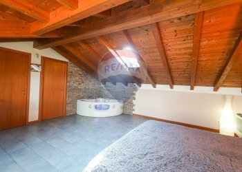 Stanza vuota - Bilocale Terno d'Isola - foto 13