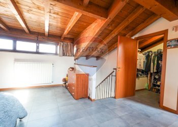 Stanza vuota - Bilocale Terno d'Isola - foto 16