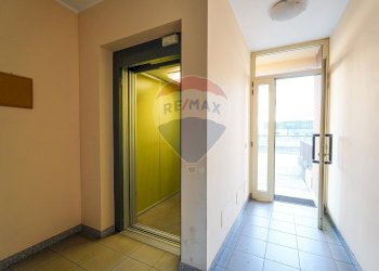 Hall / corridoio - Bilocale Terno d'Isola - foto 21