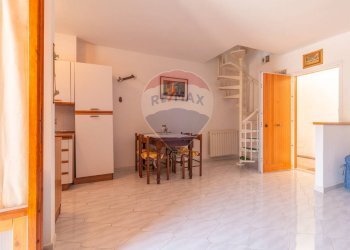 Sala da pranzo - Trilocale via Giardino
 
52, Montalto di Castro - foto 12