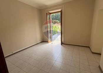 Stanza vuota - Quadrilocale Via umberto I Bagni di Lucca
 
132, Bagni di Lucca - foto 9