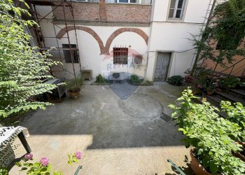 Casa all\'aperto - Quadrilocale Via umberto I Bagni di Lucca
 
132, Bagni di Lucca - foto 11