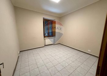 Stanza vuota - Quadrilocale Via umberto I Bagni di Lucca
 
132, Bagni di Lucca - foto 17