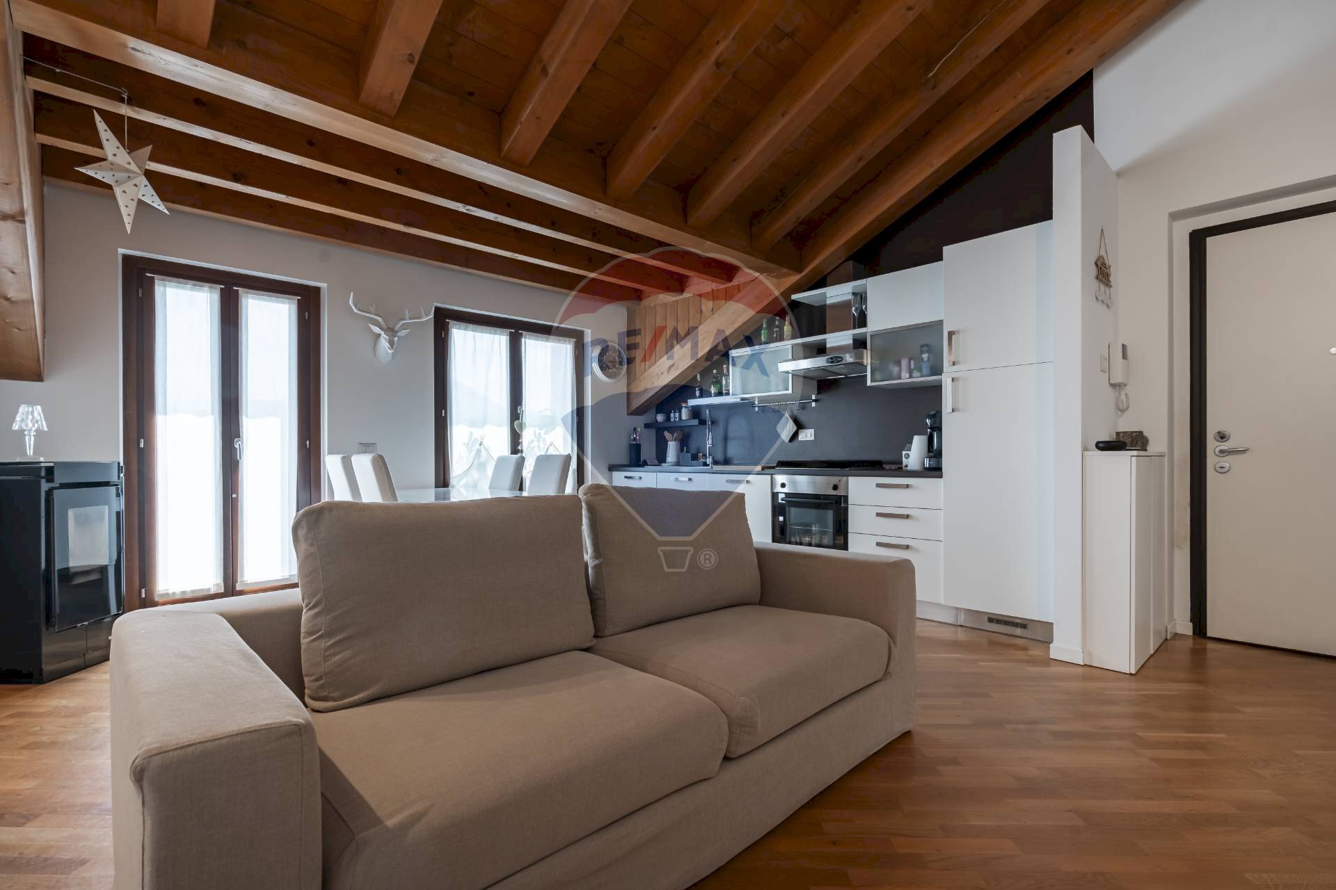 \nSoggiorno\n - Appartamento Via Vincenzo Monti
 
50, Lesmo - foto 3