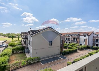 \nCasa all\'aperto\n - Appartamento Via Vincenzo Monti
 
50, Lesmo - foto 18