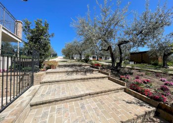 Foto 76 - Villa CONTRADA CECALUPO, Loreto Aprutino - foto 76