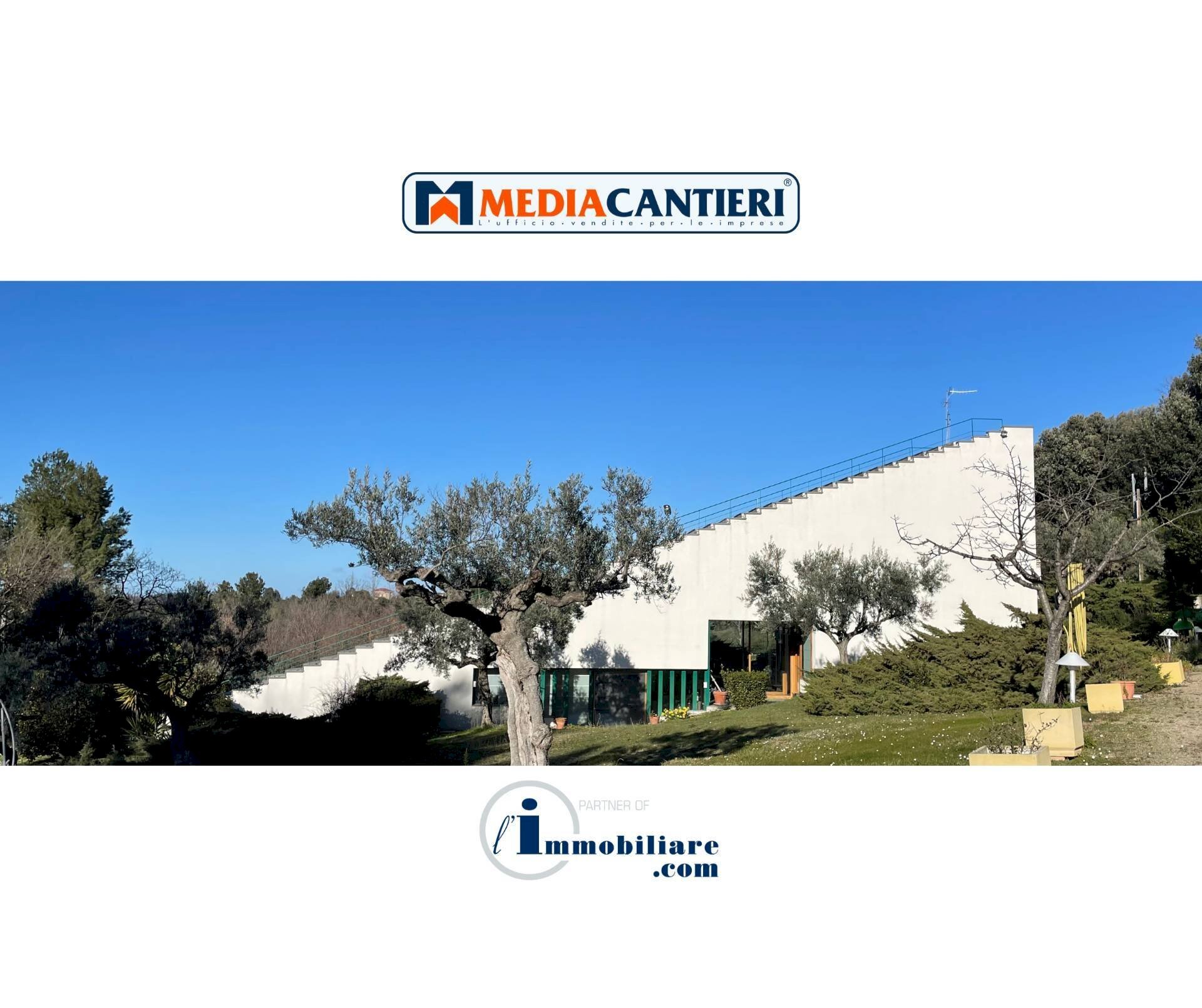 Foto 1 - Villa STRADA PROVINCILE SAN SILVESTRO
 
328, Pescara - foto 1