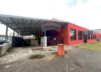 Parcheggio - Box Via Giuseppe Garibaldi
 
58, Brugherio - photo 1