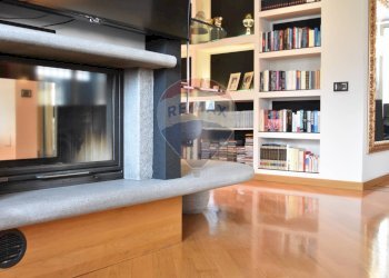 Soggiorno - Casa indipendente Via BIanchi Novello
 
144, Villadossola - foto 4