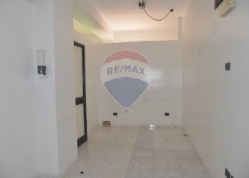 Hall / corridoio - Office via P.Calamandrei
 
86, Vittoria - photo 10