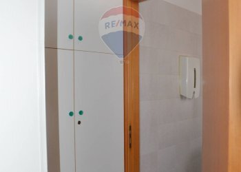 Hall / corridoio - Office via P.Calamandrei
 
86, Vittoria - photo 19