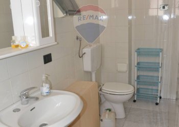 Bagno - Office via P.Calamandrei
 
86, Vittoria - photo 22