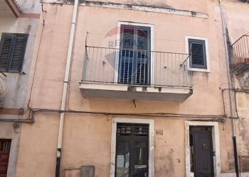 Edificio all\'aperto - Casa indipendente via giambattista odierna
 
370, Ragusa - foto 4