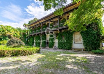 Foto 1 - Villa Via Della Vittoria
 
9, Baveno - photo 1