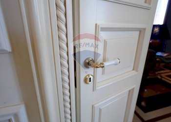 Dettagli - Casa semi indipendente Piazza Vittorio Emanuele II
 
2, Acquaviva delle Fonti - foto 12