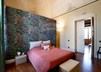 Camera / camera da letto - Casa semi indipendente Piazza Vittorio Emanuele II
 
2, Acquaviva delle Fonti - foto 18