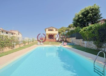 Foto 1 - Villa a Schiera Via Del Castellaccio, Livorno - foto 1