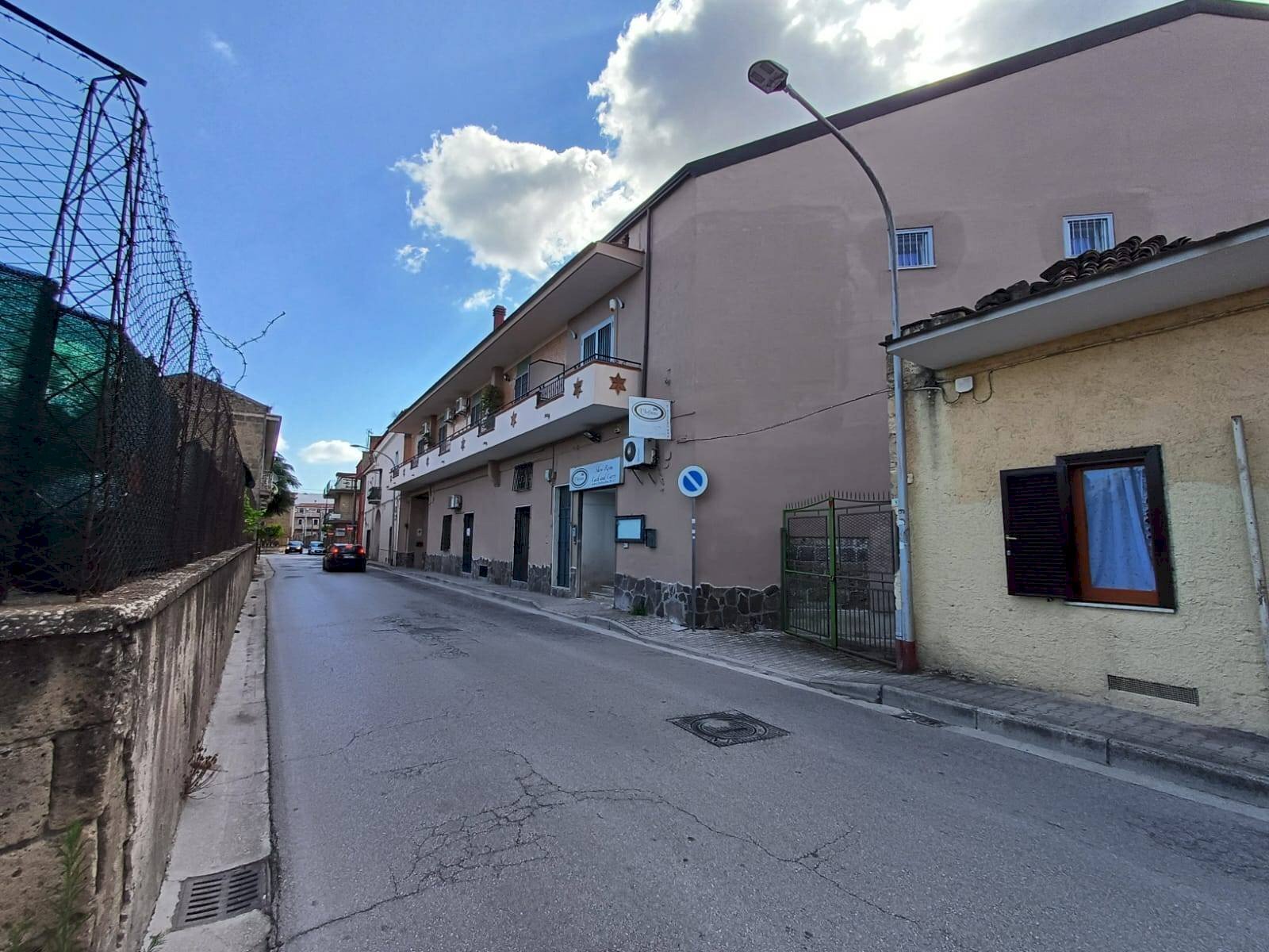 Foto 3 - Locale Commerciale via caduti sul lavoro
 
15, Casagiove - foto 3